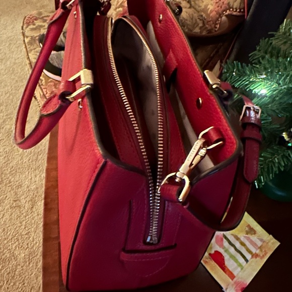 Red Kate Spade purse - Picture 6 of 9